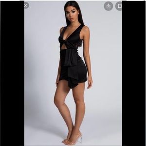 Meshki melody satin twist front dress black NWT